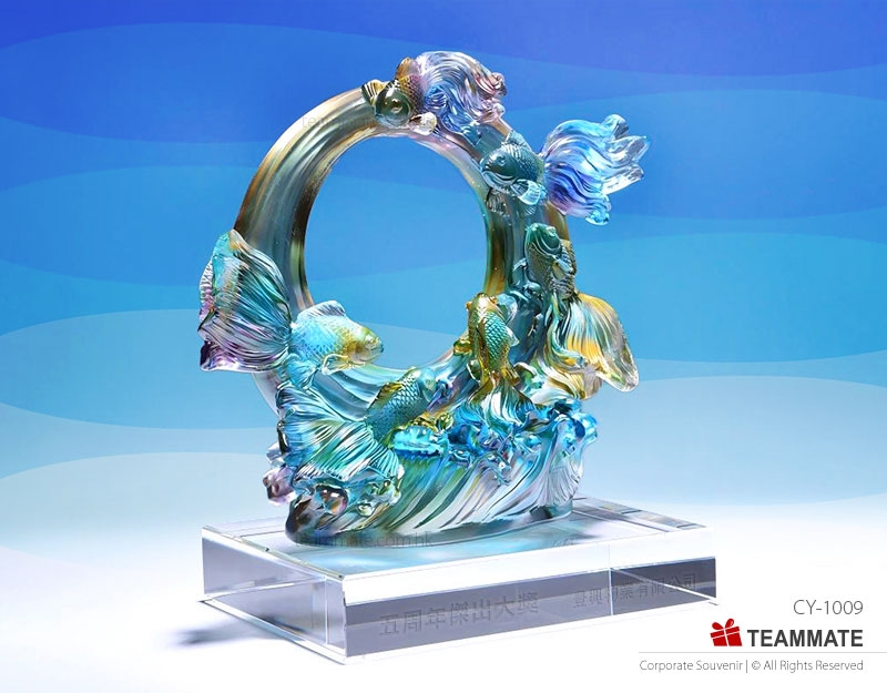 六魚聚福琉璃擺設  Six Fish Gathering Blessings Liuli Ornament 