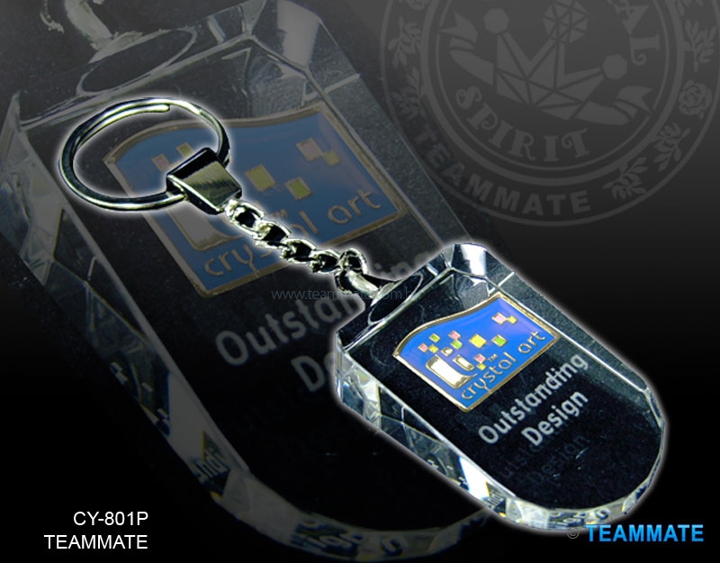 水晶匙扣鑲有金章  Crystal Keychain with Pins