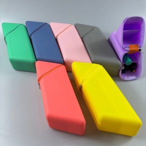 Silicone Pencil Case 矽膠筆袋  R1717