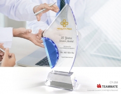 獨特水晶獎座  Crystal Trophy 